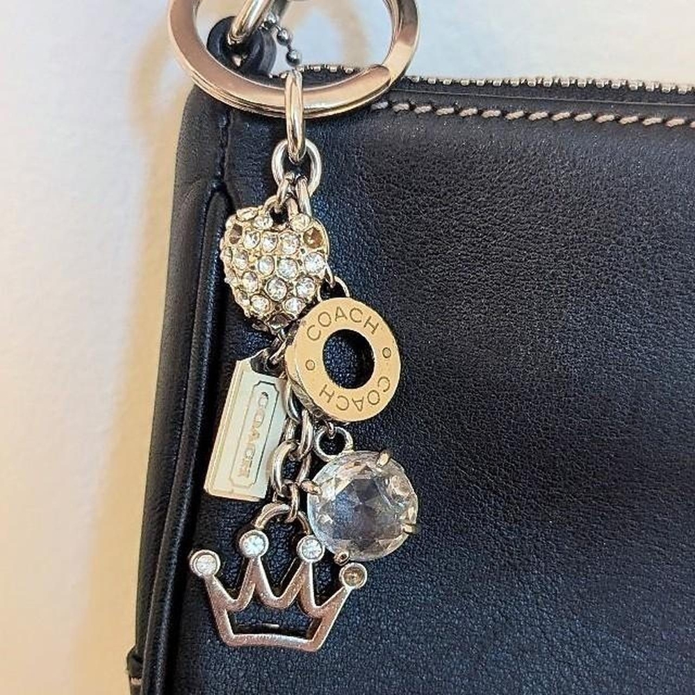 Vintage Y2K Coach Silver Keychain - Picture 2 of 9